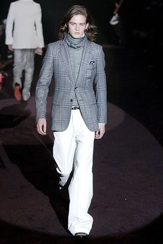 Look 15